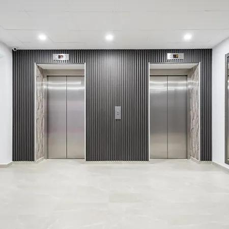 Charlotte Grand Appartement Boekarest