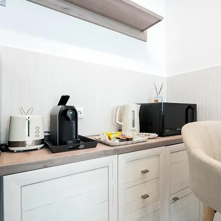 Charlotte Grand Apartment