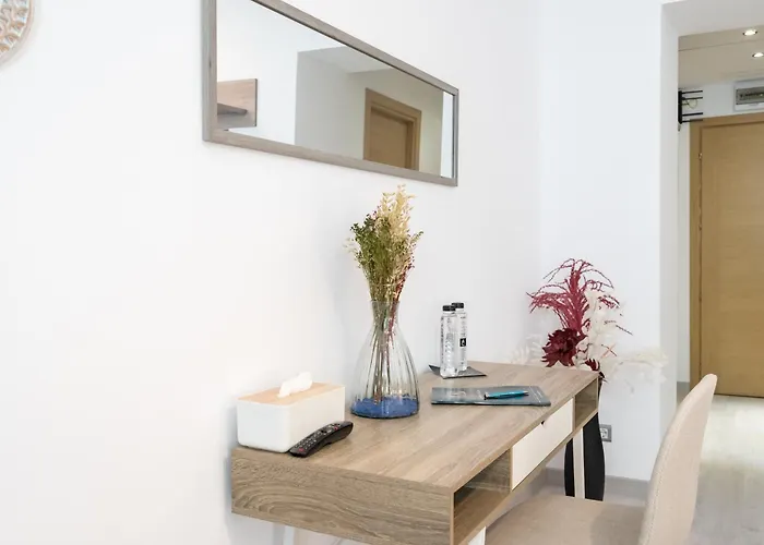 Charlotte Grand * Bucarest