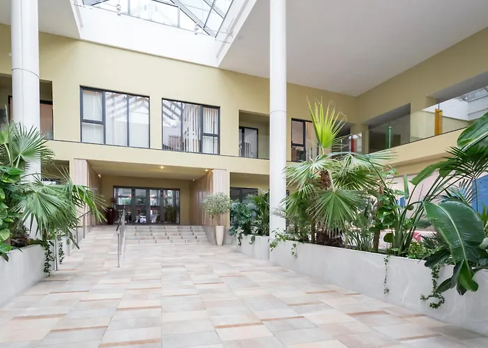 Apartament Charlotte Grand