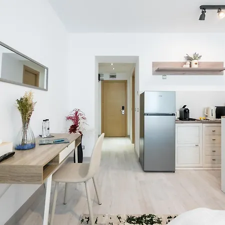 Apartment Charlotte Grand Bukarest